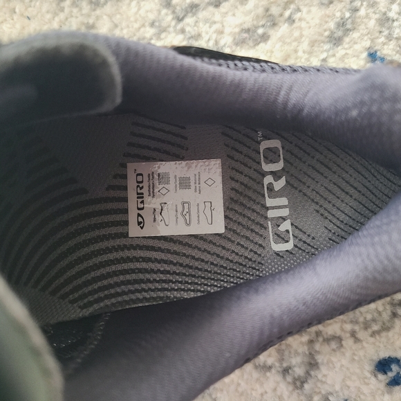 Cycling shoes - Picture 2 of 5